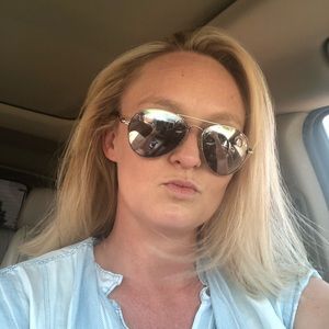 Meet your Posher, Jami